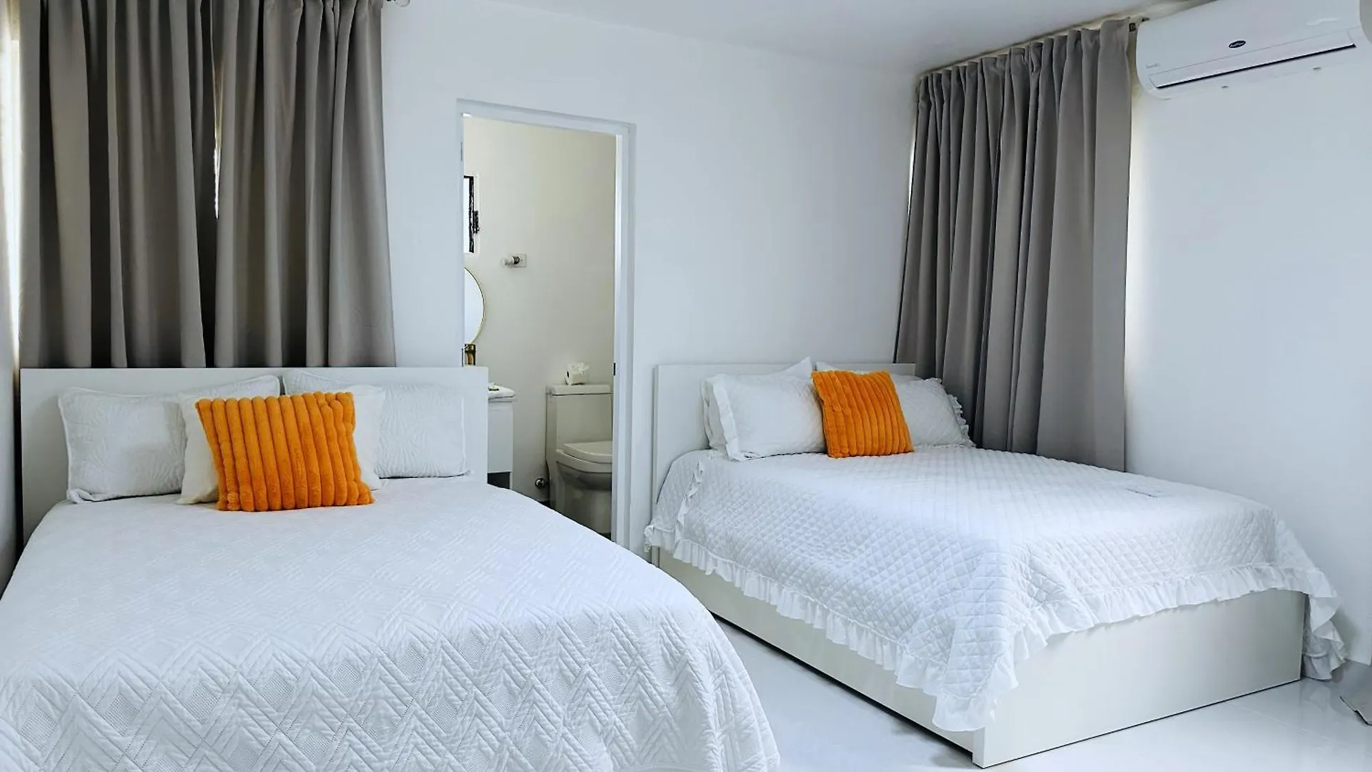 بيت للعطل Santiago Paradise Haven سانتياغو دي لوس كاباليروس